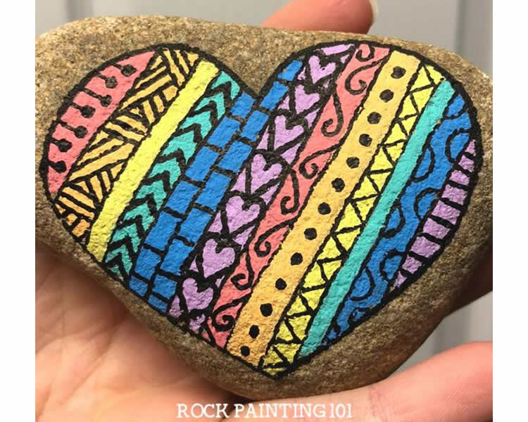 pedres decorades a tot color