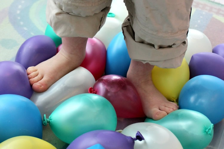 Jocs amb globus per a una festa