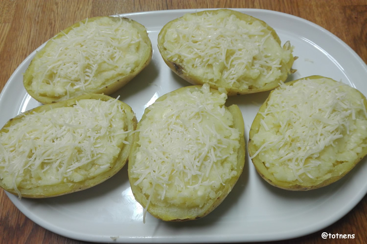 patates farcides amb formatges