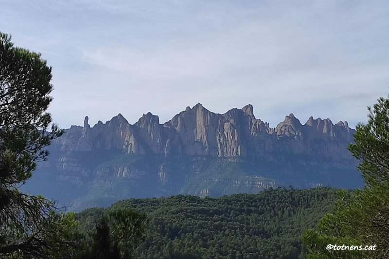 vistes Montserrat des del turo del Marquès